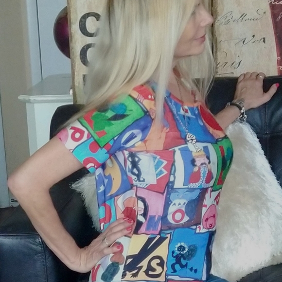 New Pop Art Epic Top Small - Picture 3 of 7